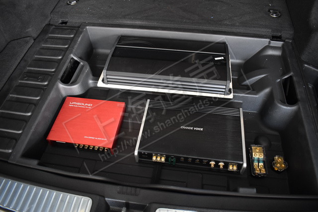 奔驰glk300音响改装方案,奔驰GLK300音响改装