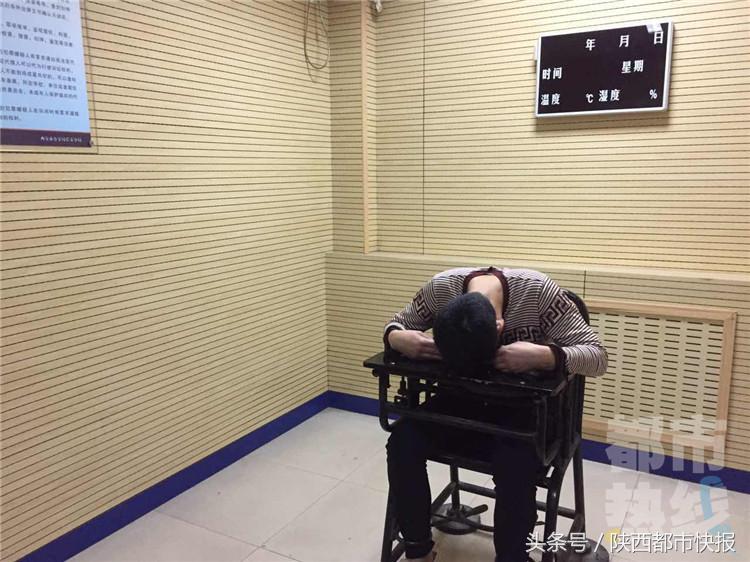 的哥用收音机冒充计价器,成都黑心的哥私改计价器还拒载