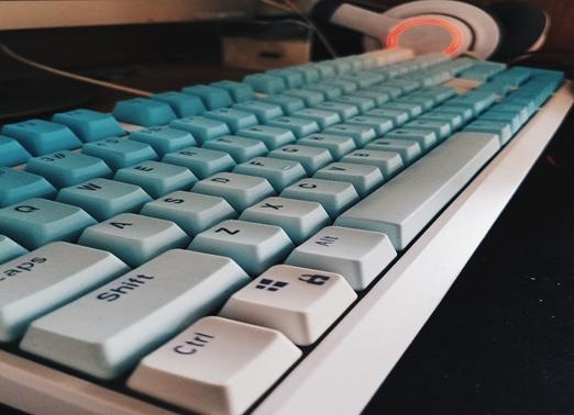 魔力鸭2108怎么样,魔力鸭2087黑轴和红轴