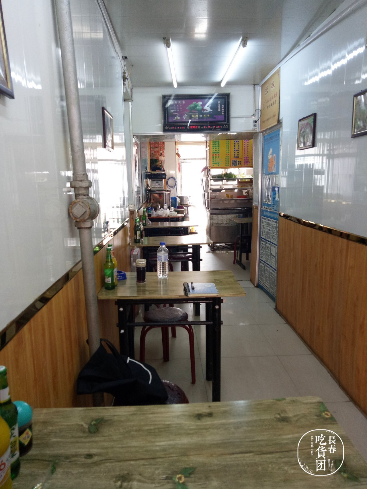 美女编辑拼死吃遍全城麻辣烫,终于选出6家最好吃的!