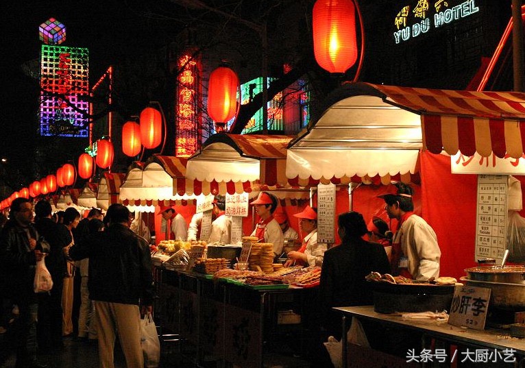 北京美食街旅游攻略,来北京玩必吃美食推荐一下