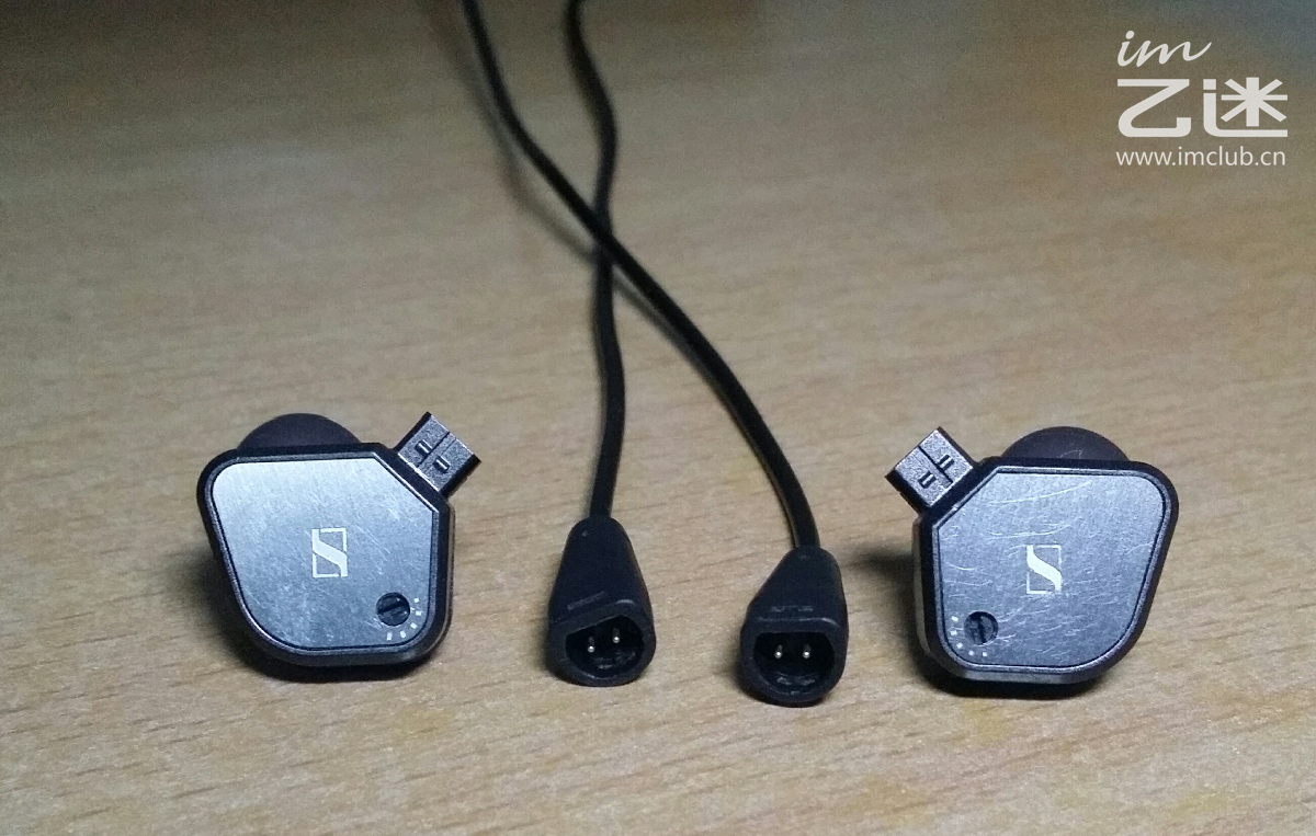 森海塞尔hifi耳机入门,森海塞尔和铁三角入门耳机哪个好