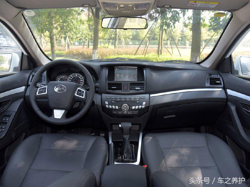8万自主民营乘用车，有着30万的外观20万的配置
