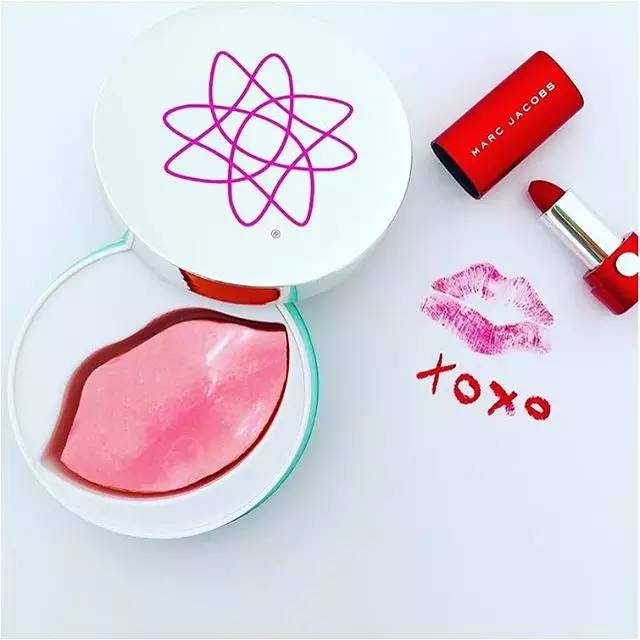 情人节礼物挑这几个准没错 (情人节礼物总有一款适合你)