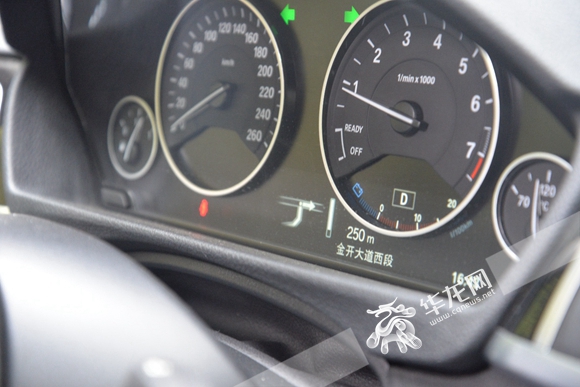 1.5t带来的推背感,12款宝马318li真实评测