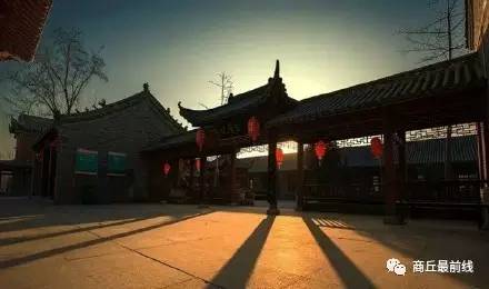 我叫商丘，这是我的最新简历，请多关照！