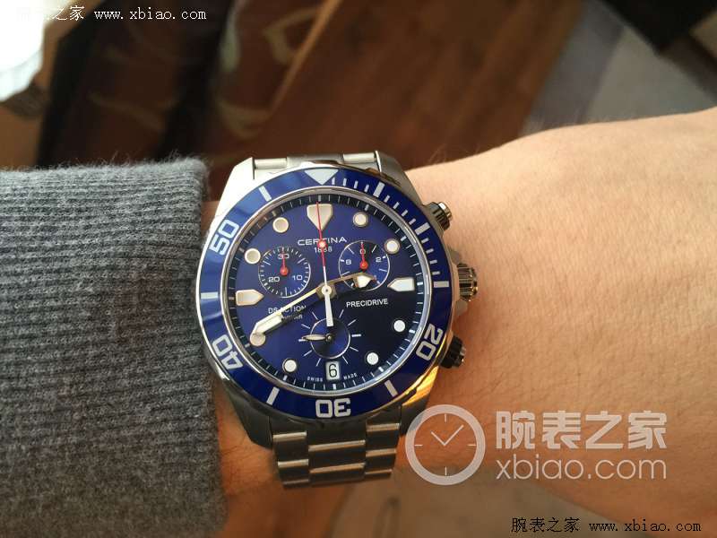 五千买手表还是买电子产品,五千以内买苹果手表还是传统表