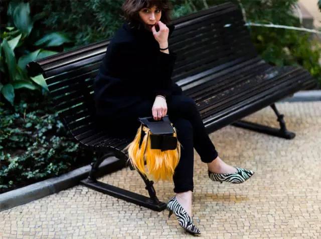 悦型格｜牙科医生转行成为时尚博主她的衣橱里有哪些高级的时髦？