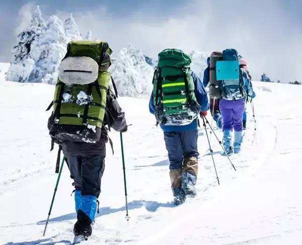 必备的登山包,登山包真的比普通背包舒服吗