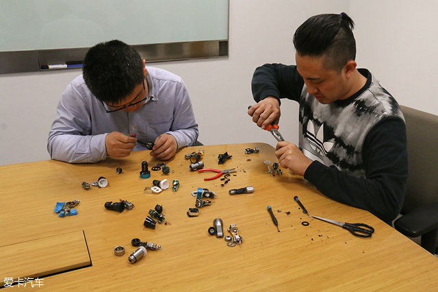 车充哪个品牌功率大,特斯拉随车充哪个牌子好