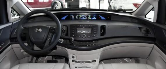 比亚迪e6电动汽车日常维护,比亚迪e6纯电动汽车价格表