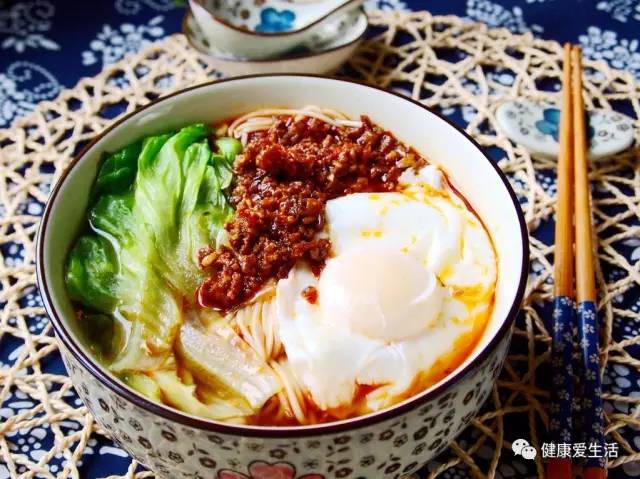 海参煮面条正确方法,煮面条正确方法