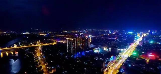 我叫商丘，这是我的最新简历，请多关照！