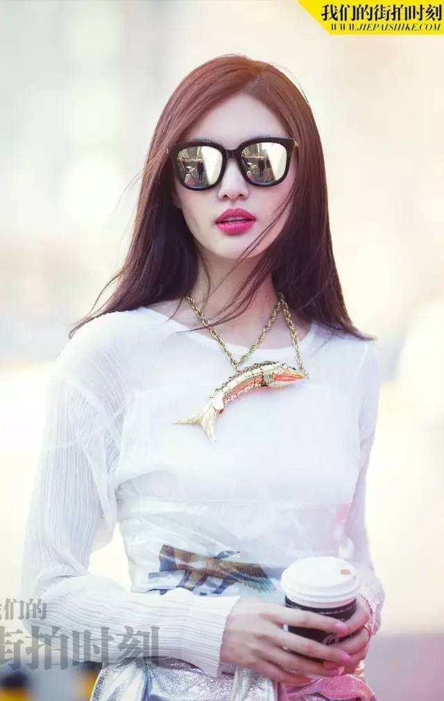 哪款大牌口红质地最好用,口红色号好纠结啊怎么选