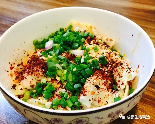 成都探店美食正宗,成都探城美食一条街