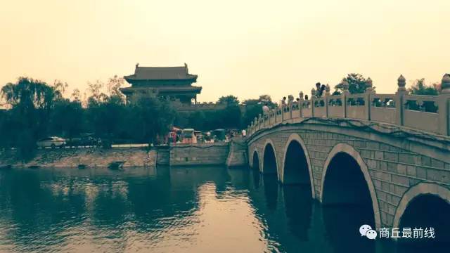 我叫商丘，这是我的最新简历，请多关照！