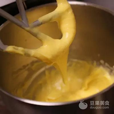 斑斓奶油泡芙,淡奶黑糖珍珠泡芙