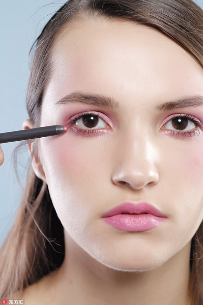 杨幂唇形怎么画,杨幂好看的唇妆