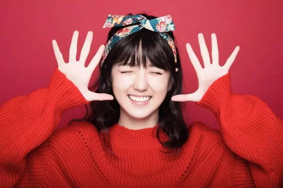 李凯馨妆容教程,李凯馨彩虹妆