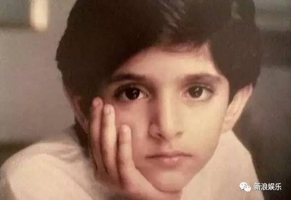 文莱王子宠老虎的画面好苏！各国高质量王子，哪个是你的菜？