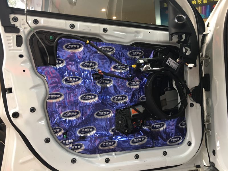 Jeep大切诺基全车大能隔音