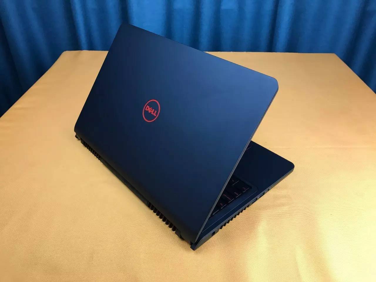 戴尔游匣g153060版售价,戴尔游匣g3游戏本i7测评