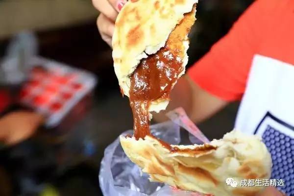 成都探店美食正宗,成都探城美食一条街