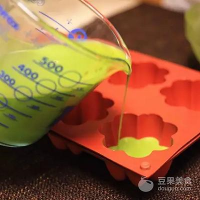 斑斓奶油泡芙,淡奶黑糖珍珠泡芙