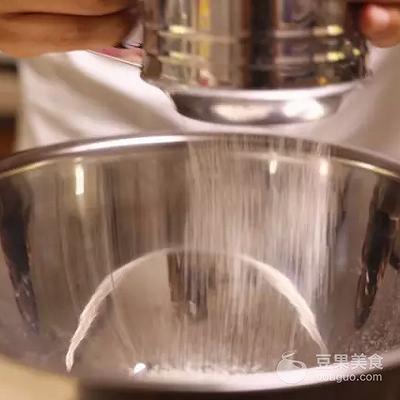 斑斓奶油泡芙,淡奶黑糖珍珠泡芙