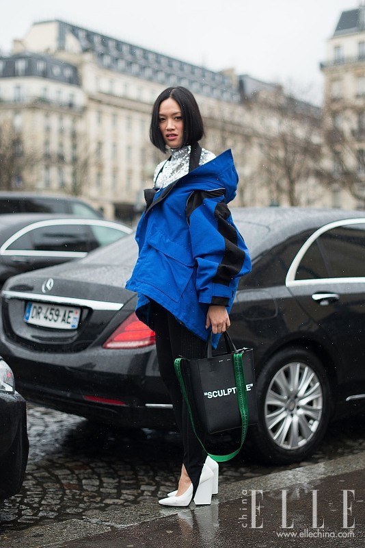 Off-White警戒线成时尚最IN单品，你还不知道？