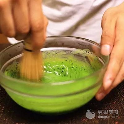 斑斓奶油泡芙,淡奶黑糖珍珠泡芙