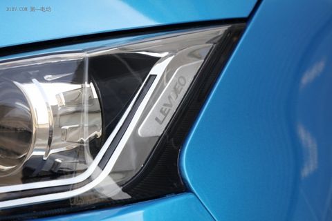 雷丁d80锂电版四轮车评价,雷丁d80高配电动车蓝色图片