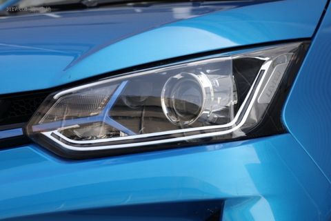 雷丁d80锂电版四轮车评价,雷丁d80高配电动车蓝色图片