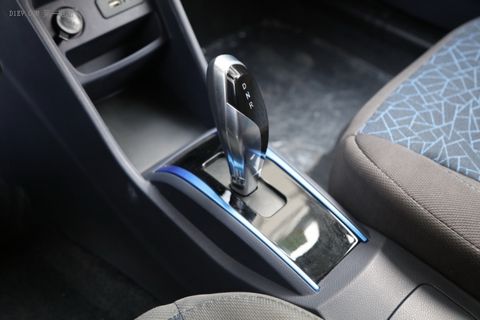 雷丁d80锂电版四轮车评价,雷丁d80高配电动车蓝色图片