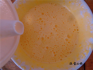 湿性发泡的状态,蛋白怎么打都是湿性发泡