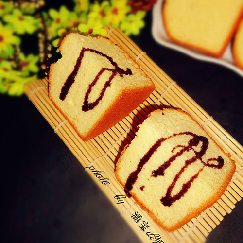 湿性发泡的状态,蛋白怎么打都是湿性发泡