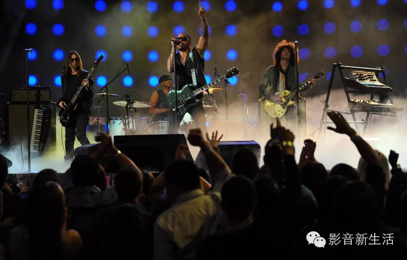 耳机低频和低音一样吗,低频有弹性与低频下潜的耳机