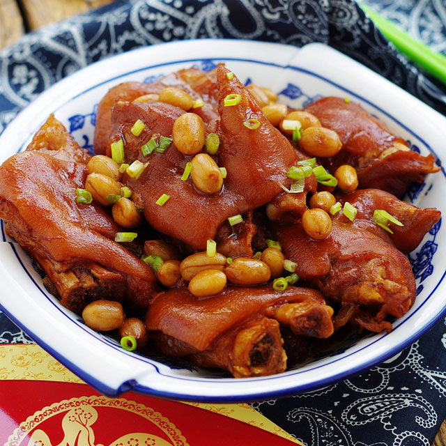 花生炖猪蹄的做法,花生炖猪蹄的做法孕妇