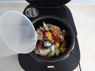 花生炖猪蹄的做法,花生炖猪蹄的做法孕妇