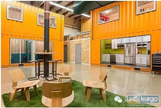 一家可以带狗上班的公司，感觉他们那的地位..人没狗高..