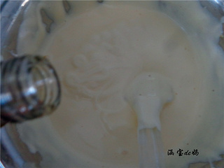 湿性发泡的状态,蛋白怎么打都是湿性发泡