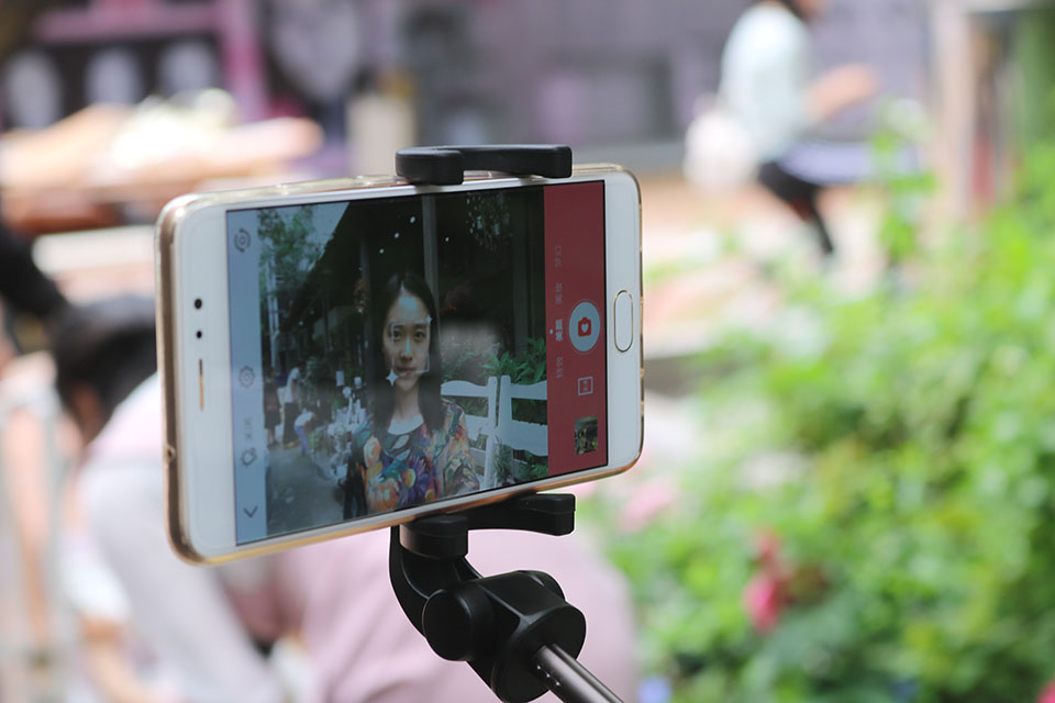 荣耀蓝牙便携自拍杆,荣耀自拍杆最新款