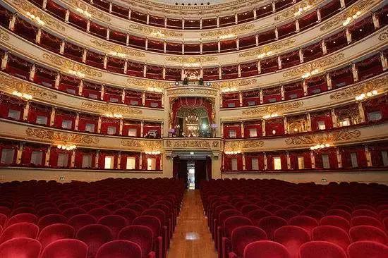 米兰旅游购物必买清单,米兰旅游禁忌有哪些