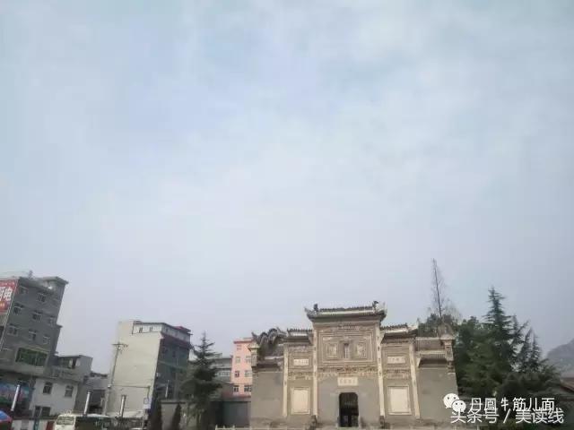 靳胜原创诗歌《走过丹凤那些路》