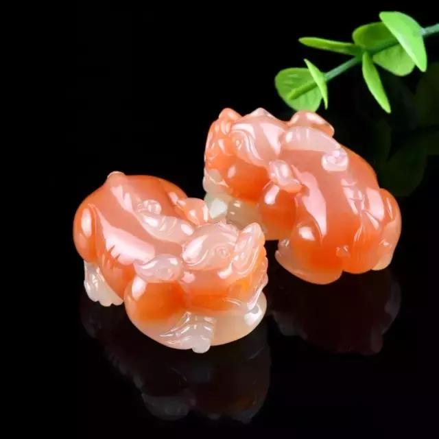 黄龙玉手镯有没有收藏价值,缅甸黄龙玉的收藏价值