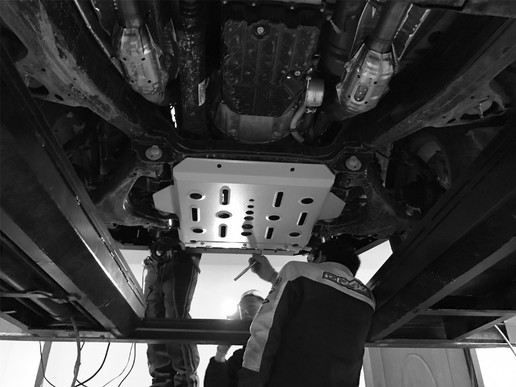 环游中国前的准备之车辆灯光篇，我花了接近两万元来为坦途改灯