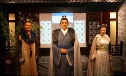 明星蜡像和真人不一样,明星蜡像吓人