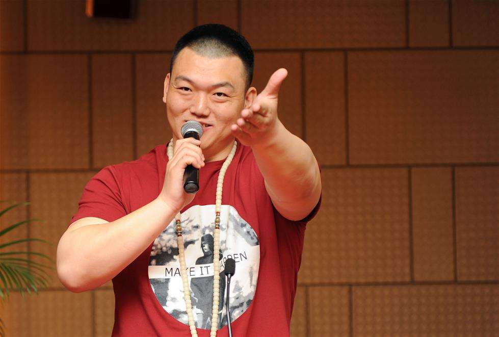 张君龙重炮拳视频,中国拳王张君龙最新战绩