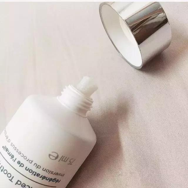 超级好用美爆牙膏,最近风靡全球的牙膏真的有用吗