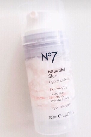 肌肤干性毛孔粗用什么护肤品,干性肌肤护肤推荐